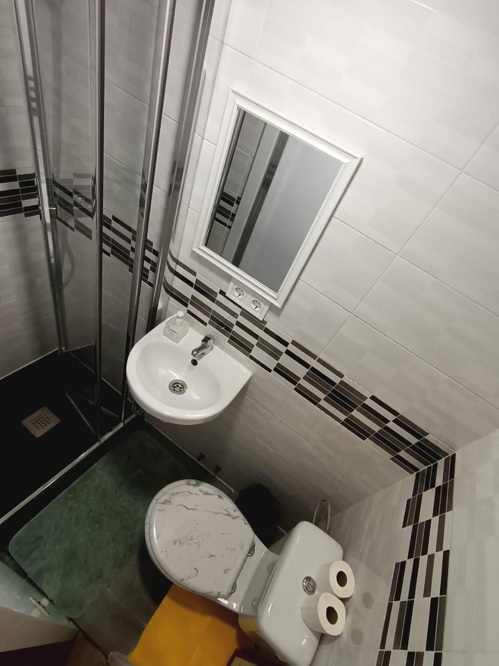 Alanta Apartments Madrid Extérieur photo